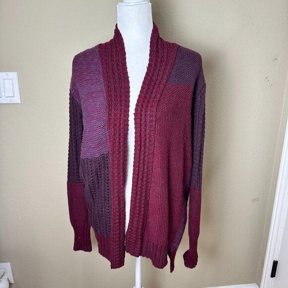 URBAN OUTFITTERS Ecote Patchwork Maroon Open Drap Cardigan Sweater Size Medium - Picture 2 of 9